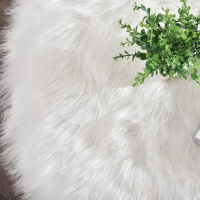 Latepis White Runner 2x6 Faux Sheepskin Fluffy Rug Furry Plush Rugs Faux Fur Sheep Skin Rug for Bedroom Sofa Throw Cushion Room Decor, Sheepskin