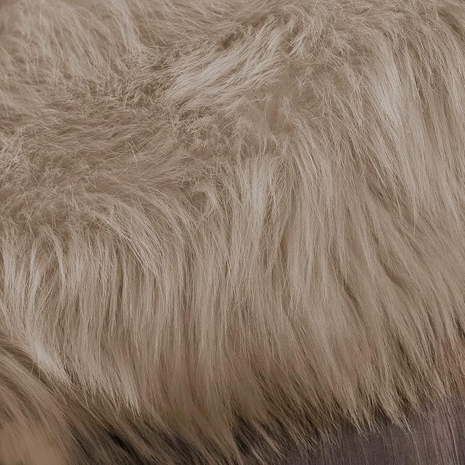 Latepis Camel Living Room Rugs Faux Sheepskin Fur 6x9 Area Rugs for Bedroom Fluffy Washable Large Rug for Floor Rug Home Decor Beige Rectangle