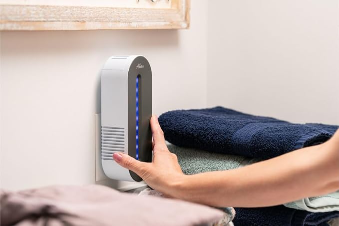 Hunter Plug-in UV Air Sanitizer, Matches A Variety of Room Decors and Styles - Image 10