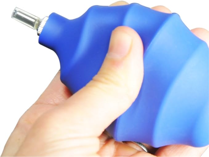 Foto&Tech Deluxe Dust Blower/Air Blaster/Squeeze Dust Cleaner - Image 5