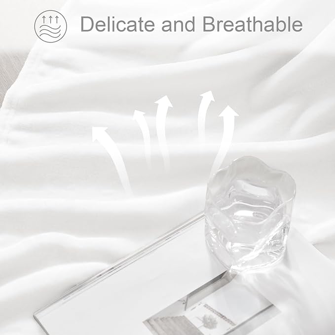 Exclusivo Mezcla Fleece Blanket Twin Size for Bed, Super Soft and Warm, All Season, Cozy, Plush, Lightweight, 60x80 Inches Pure White