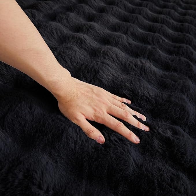 Black Rabbit Plush Rug 2'x3', Fluffy Faux Fur Shaggy Area Rug for Nursery, Kids Room Decor, Soft Fuzzy Carpet for Living Room, Bedroom, Teen Girls Room