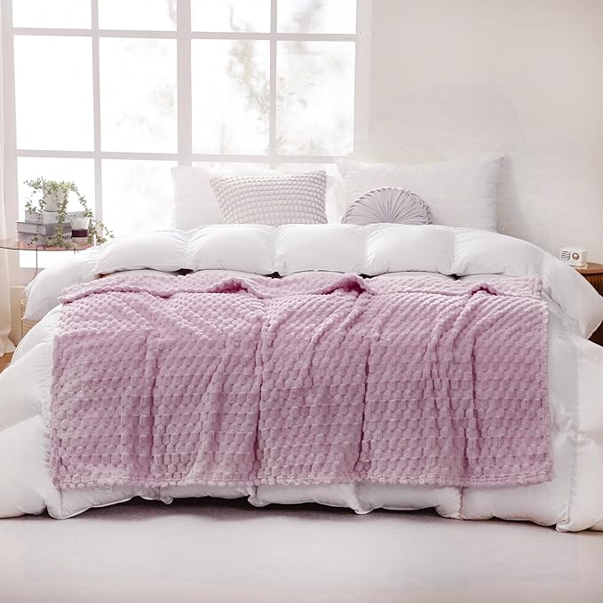 Puncuntex Light Purple Throw Blanket 60"×80" inches Fuzzy 3D Jacquard Decorative Flannel Fleece Super Soft Plush Cozy Blanket for Couch Sofa Chair Lightweight