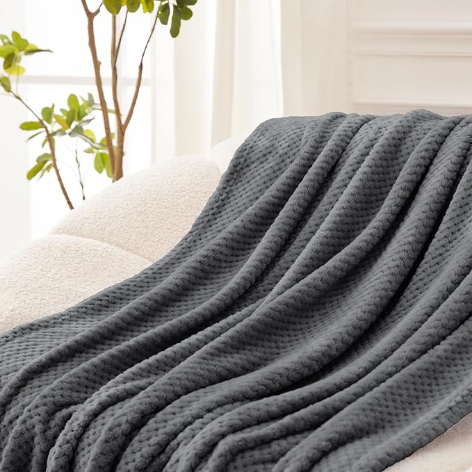 Exclusivo Mezcla Fleece Bed Blanket Twin Size, Super Soft and Warm Blankets for Couch, Sofa and Bed Waffle Textured, Cozy, Fuzzy and Lightweight (Dark Grey, 60x80 inches)