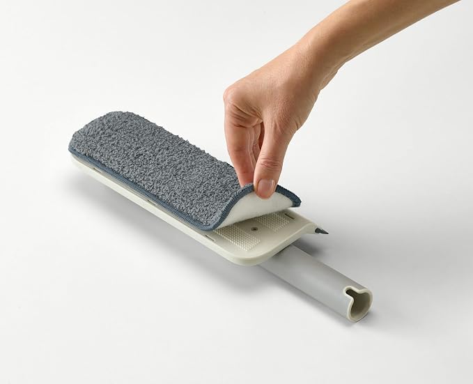 Joseph Joseph CleanTech CT1 Glass-Cleaning Squeegee Replacement Microfibre Pad - Image 2