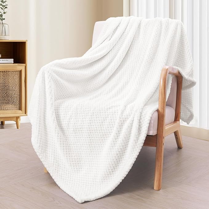 Exclusivo Mezcla Fleece Bed Blanket Queen Size, Super Soft and Warm Blankets for Couch, Sofa and Bed Waffle Textured, Cozy, Fuzzy and Lightweight (Pure White, 90x90 Inches)