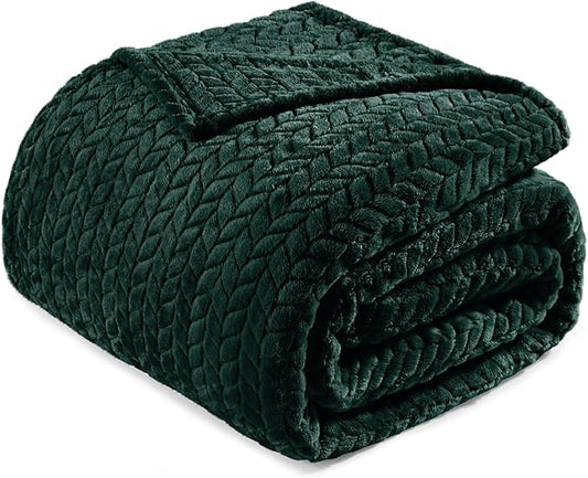 Exclusivo Mezcla Fleece Queen Size Blanket for Bed, 90x90 Inches Soft Cozy Jacquard Flannel Blankets, Lightweight Fuzzy Plush Warm for Women, Forest Green