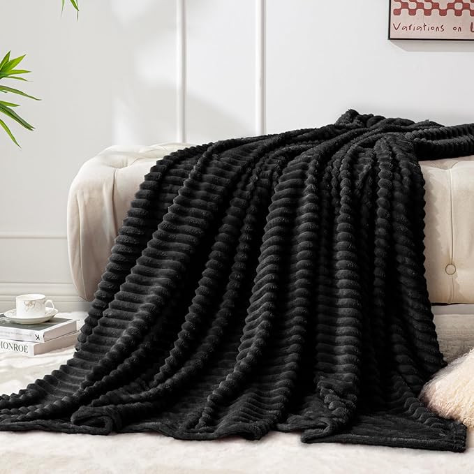 BEDELITE Fleece Blanket - 3D Ribbed Jacquard Decorative Black Throw Blankets for Men & Women, Lightweight Warm Cozy Soft Fuzzy Blankets All Seasons Suitable 50x60 inches