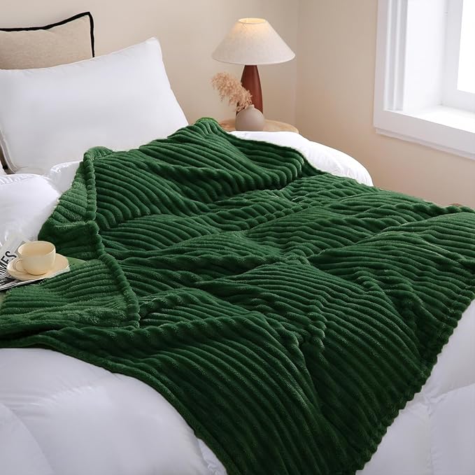 Green Fleece Throw Blanket 108”×90” for Couch Sofa Bed,Super Soft Cozy Plush Microfiber Flannel Blanket with Stripes Design Lightweight for Adults,Woman,Girls
