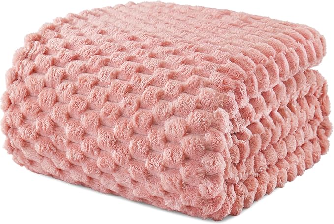 Exclusivo Mezcla Fleece King Blanket for Bed, Extra Large Fuzzy Dusty Pink Bed Blankets, Soft Cozy Plush Sofa Throws for All Seasons, 90x104 Inches