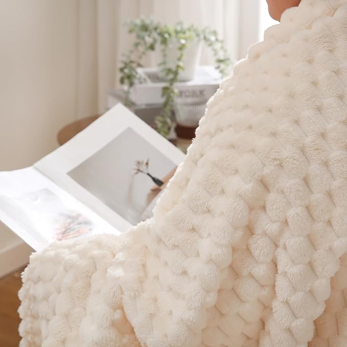Cream White Throw Blanket 50"×60" inches Fuzzy 3D Jacquard Decorative Flannel Fleece Super Soft Plush Cozy Blanket for Couch Sofa Chair Lightweight
