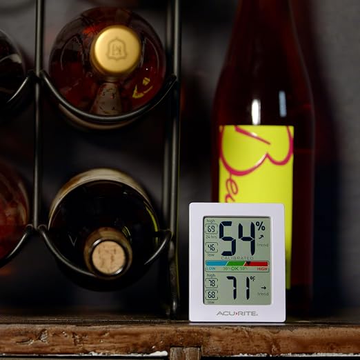 AcuRite Humidity Meter Hygrometer and Indoor Thermometer, Hygrometer - Image 6
