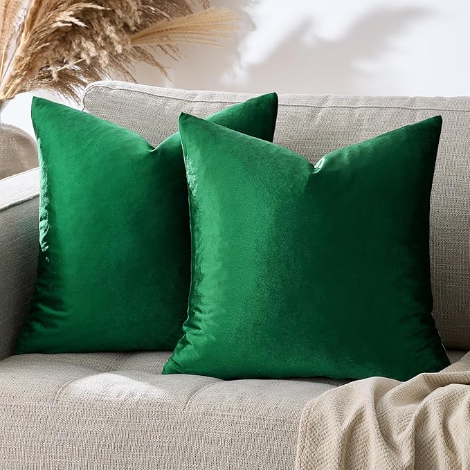 GIGIZAZA Decorative Throw Pillow Covers 26x26,Set of 2 Forest Green Square Couch Pillow Covers,Velvet Sofa Boho Cushion Pillows