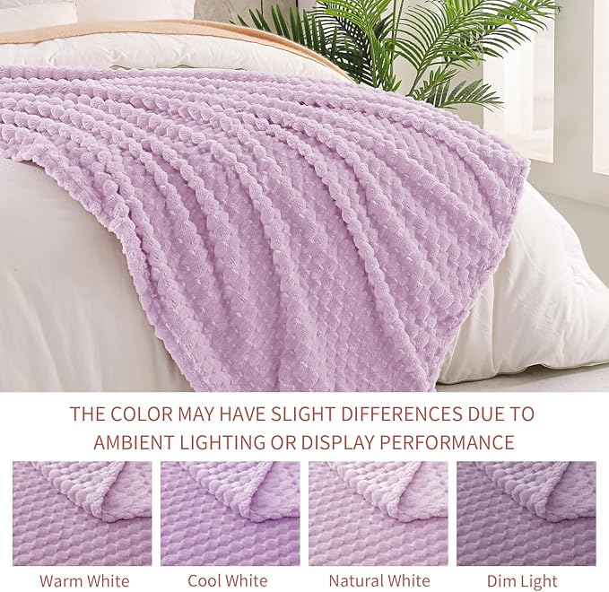Exclusivo Mezcla Fleece King Blanket for Bed, Extra Large Fuzzy Lilac Purple Bed Blankets, Soft Cozy Plush Sofa Throws for All Seasons, 90x104 Inches