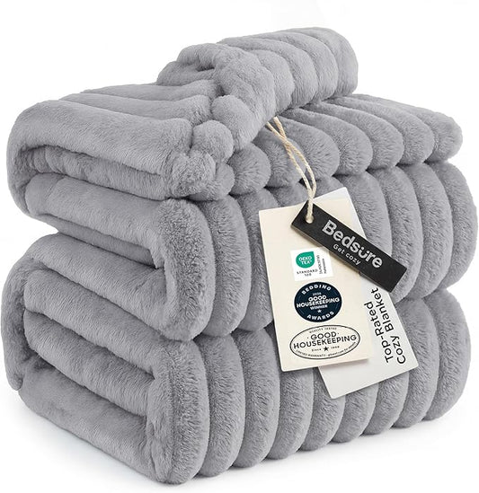 Bedsure GentleSoft King Size Blanket for Bed - Cozy Soft Blankets for Women, Cute Large Fleece Throws for Girls, Light Grey, 108x90 Inches