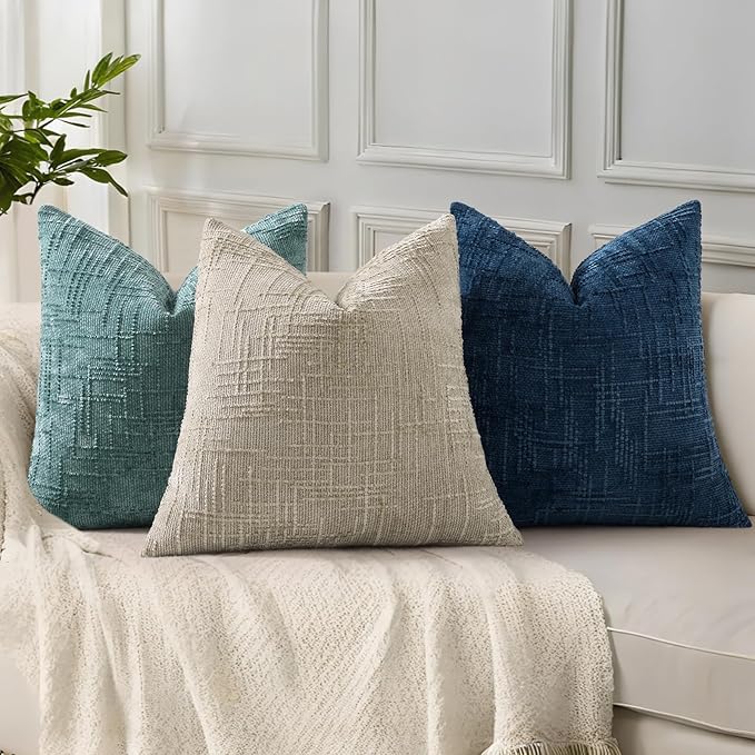 decorUhome Light Brown Chenille Throw Pillow Covers 12x20 Set of 2 Textured Soft Cozy Slubby Couch Pillow Covers Modern Farmhouse Boho Decorative Pillow Cases for Bed Sofa Living Room