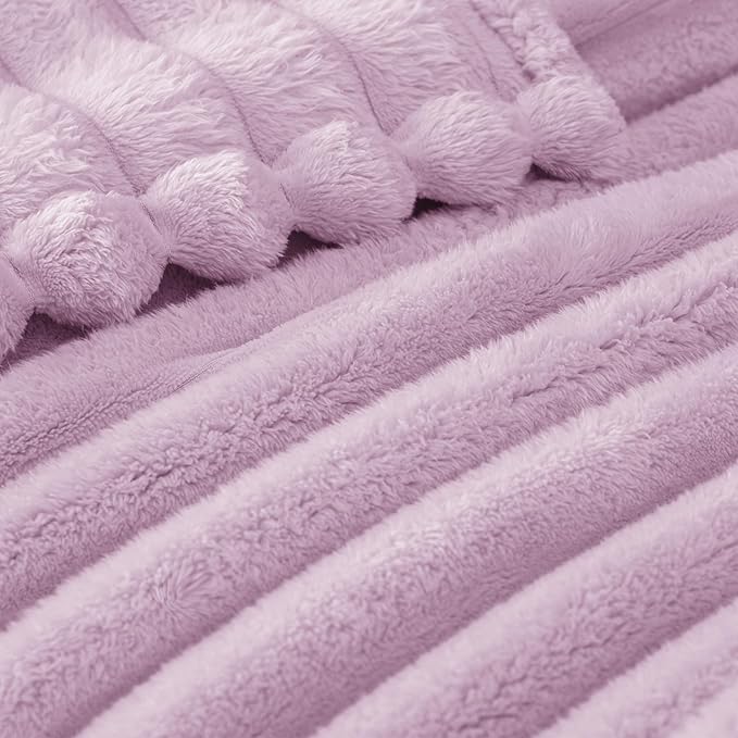 Exclusivo Mezcla Twin Size Flannel Fleece Blanket, Super Soft Striped Jacquard Bed Blanket, Lightweight Fuzzy Cozy for All Seasons, 60x80 Inches, Lilac Purple