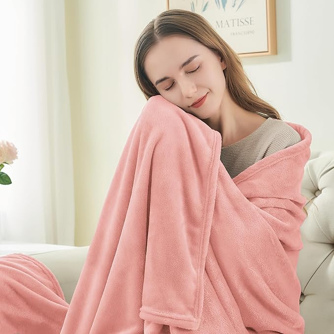 BEDELITE Fleece Blanket King Size Blankets for Bed, Luxury Plush Cozy Fuzzy Blanket 108x90 inches, Super Soft Warm Lightweight Throw Blanket All Seasons Suitable, Pink