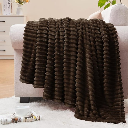 BEDELITE Fleece Throw Blanket for Couch – 3D Ribbed Jacquard Soft and Warm Decorative Fuzzy Blanket – Cozy, Fluffy, Plush Lightweight Dark Brown Throw Blankets for Bed, Sofa, 50x60 inches