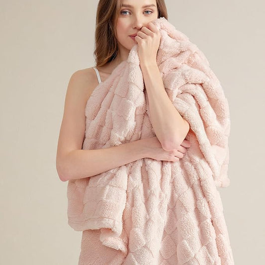 Bedsure GentleSoft Twin Blanket for Bed Light Pink - Super Soft Cozy Blankets for Kids Girls, Cute Fuzzy Fleece Throws for Bedroom Couch, 60x80 Inches