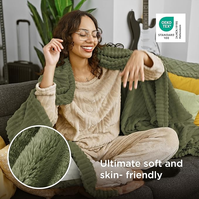 Bedsure GentleSoft Twin XL Blanket for Bed - Cozy Soft Blankets for Women, Cute Small Fleece Throws for Girls, Birthday Gifts for Women Decor Gifts, Moss, 66x90 Inches