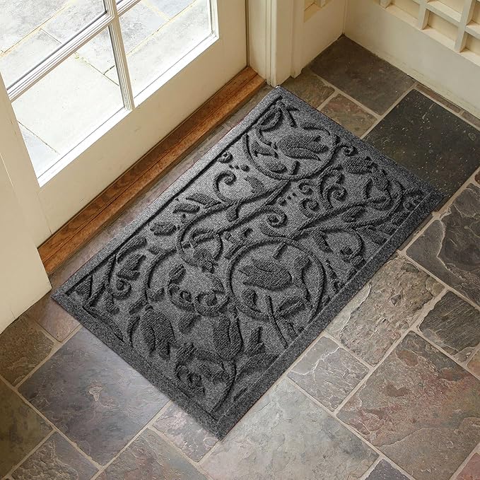 Boho Grey Floral Leaves Outdoor Indoor Entrance Doormats, Absorbent Durable Heavy Duty Welcome Front Door Mat,Thick Natural Rubber Back,Easy Clean Entryway Mat 23x35 Inch, Low Profile
