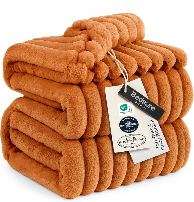 Bedsure GentleSoft Orange Full Blanket for Couch - Cozy Soft Fall Blankets for Women, Cute Small Fleece Throws for Girls, Birthday Gifts for Women, 84x90 Inches